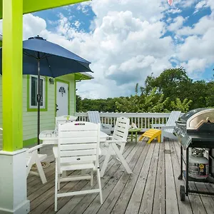 Bed & Breakfast Sir Charles, Palmetto Point